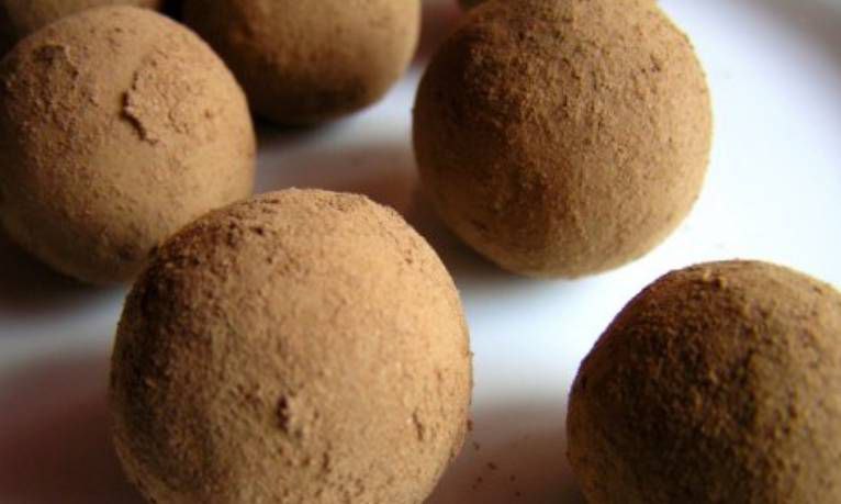 Мастер-класс: конфеты из марципана своими руками